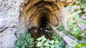 Rückblick in den Umleitungstunnel Trasvase Chira–Soria.