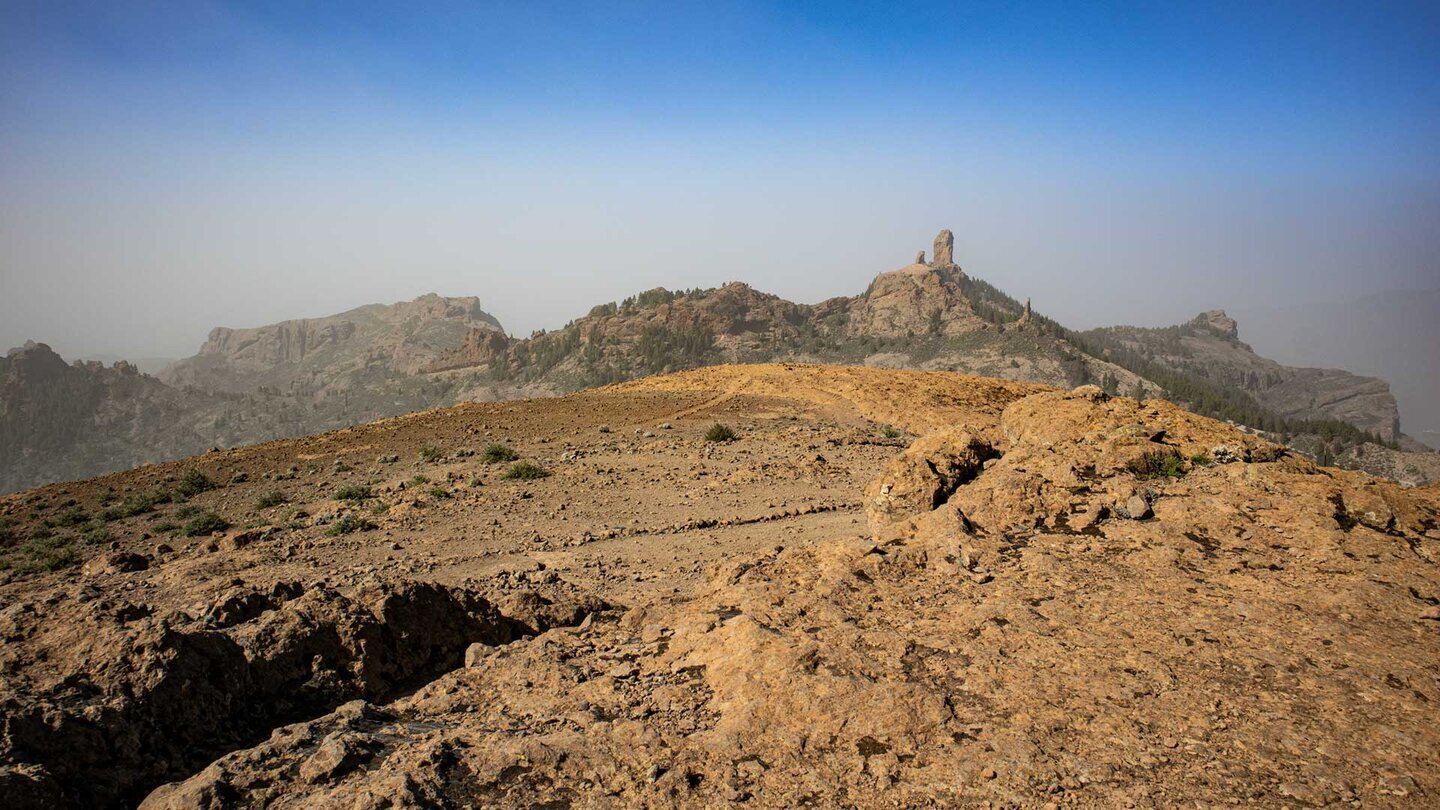 Vom El Montañón bietet sich ein guter Blick auf den Roque Nublo.