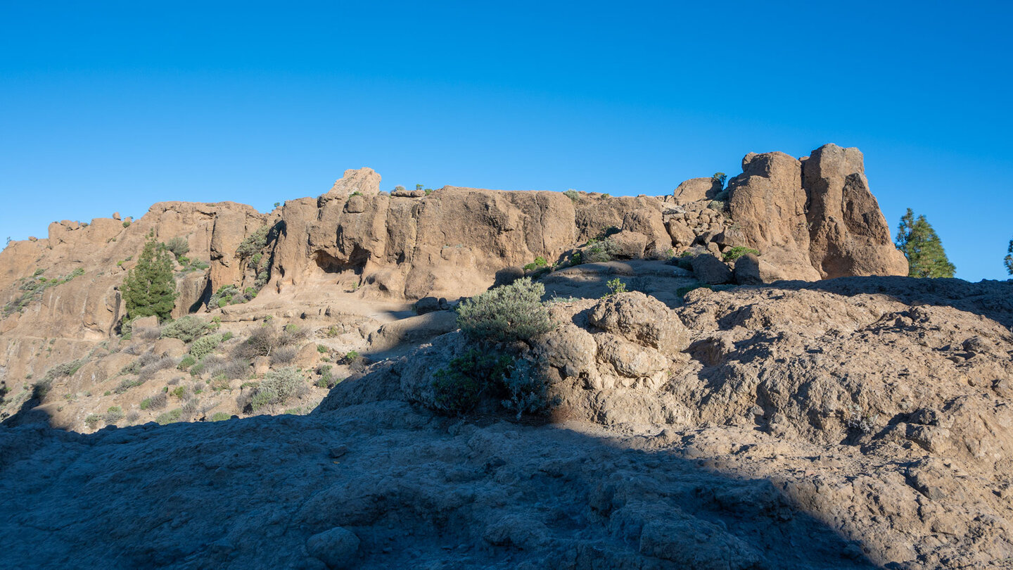 Von der Degollada del Nublo öffnet sich der Blick zum Felsplateau