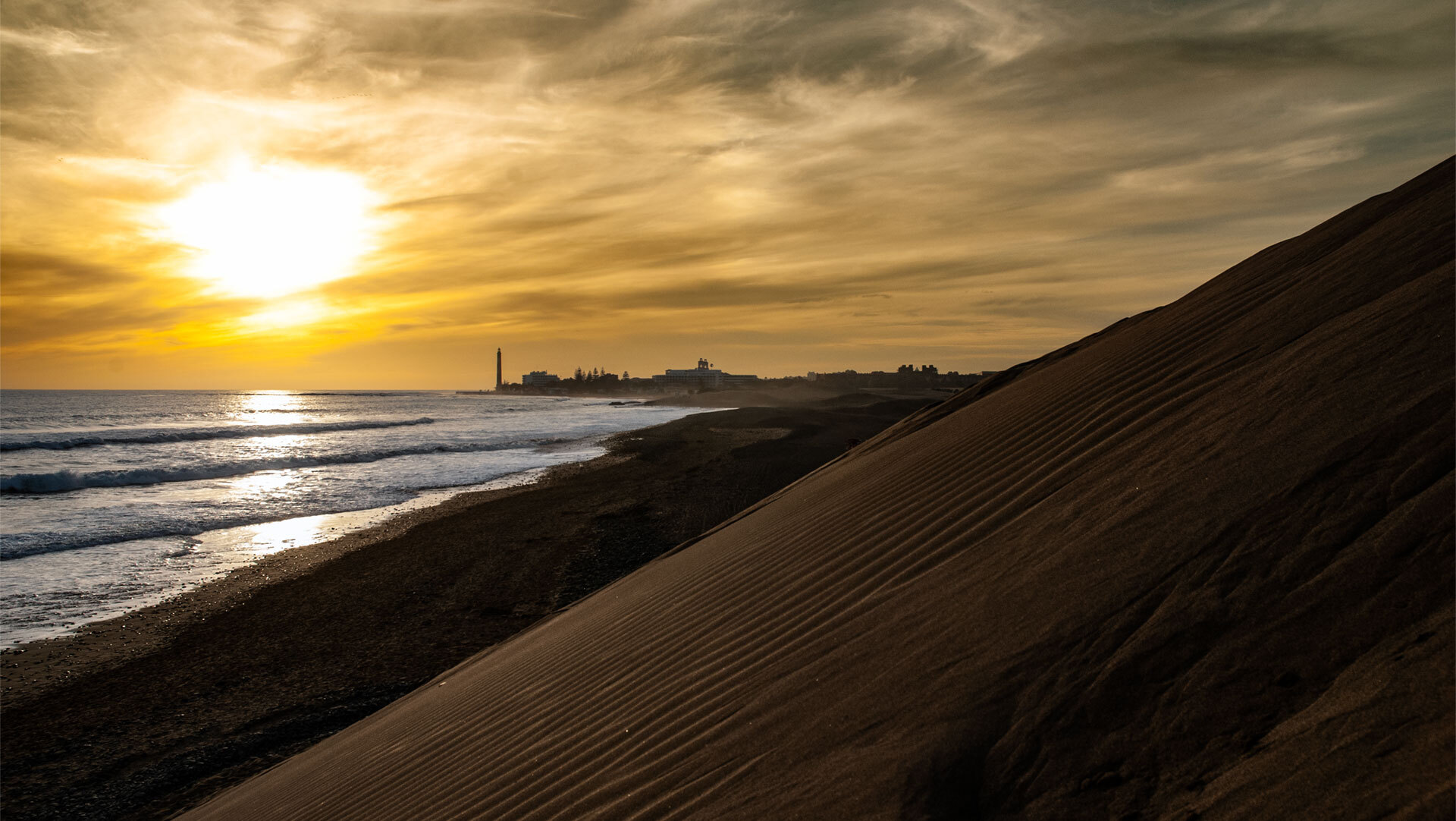 Abendstimmung mit Blick auf den Faro de Maspalomas