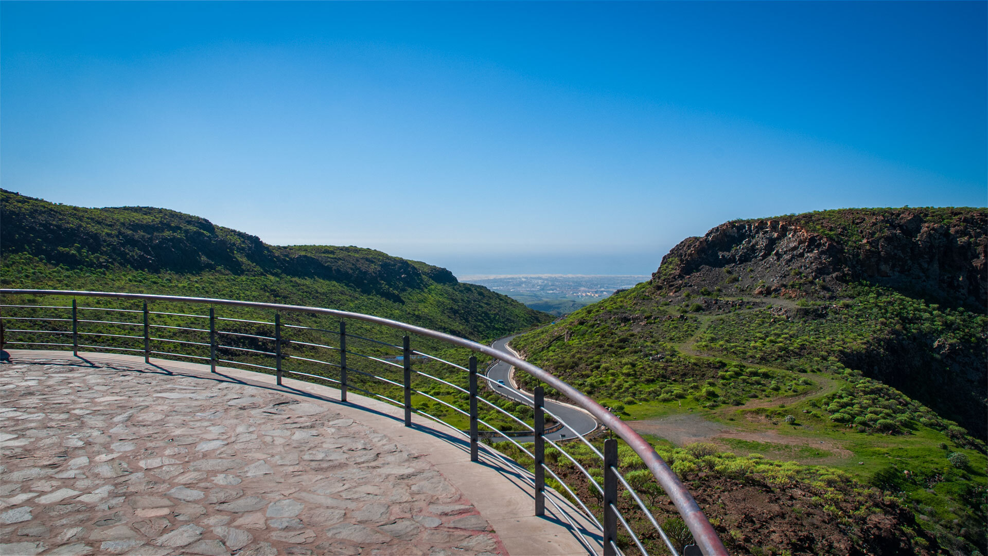 Blick zur Küste vom Mirador de la Degollada de las Yeguas.