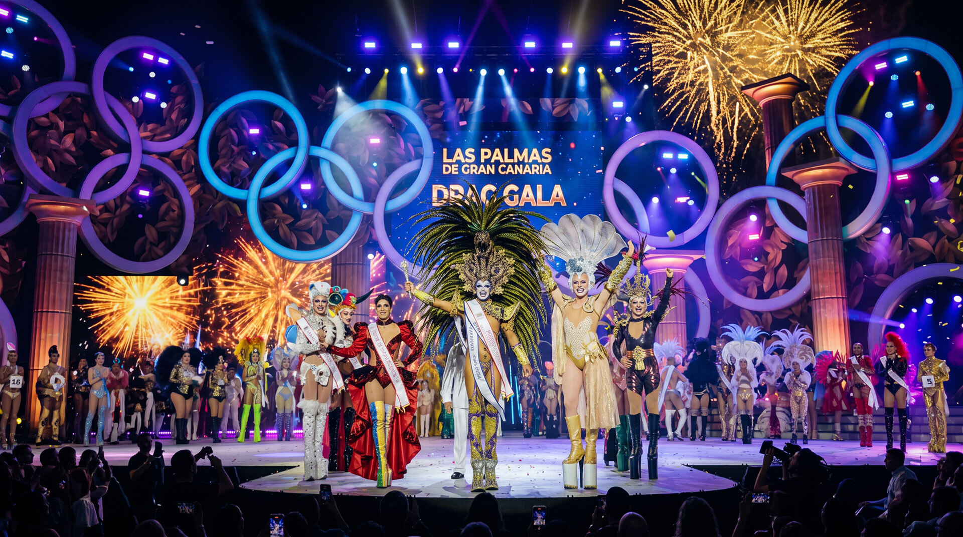 Die Drag-Queen-Gala beim Karneval Las Palmas – ein internationales Kulturereignis mit politischen und künstlerischen Performances.