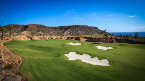Golfen auf Gran Canaria verbindet weite Fairways mit dem Blick auf Atlantik und Berge.