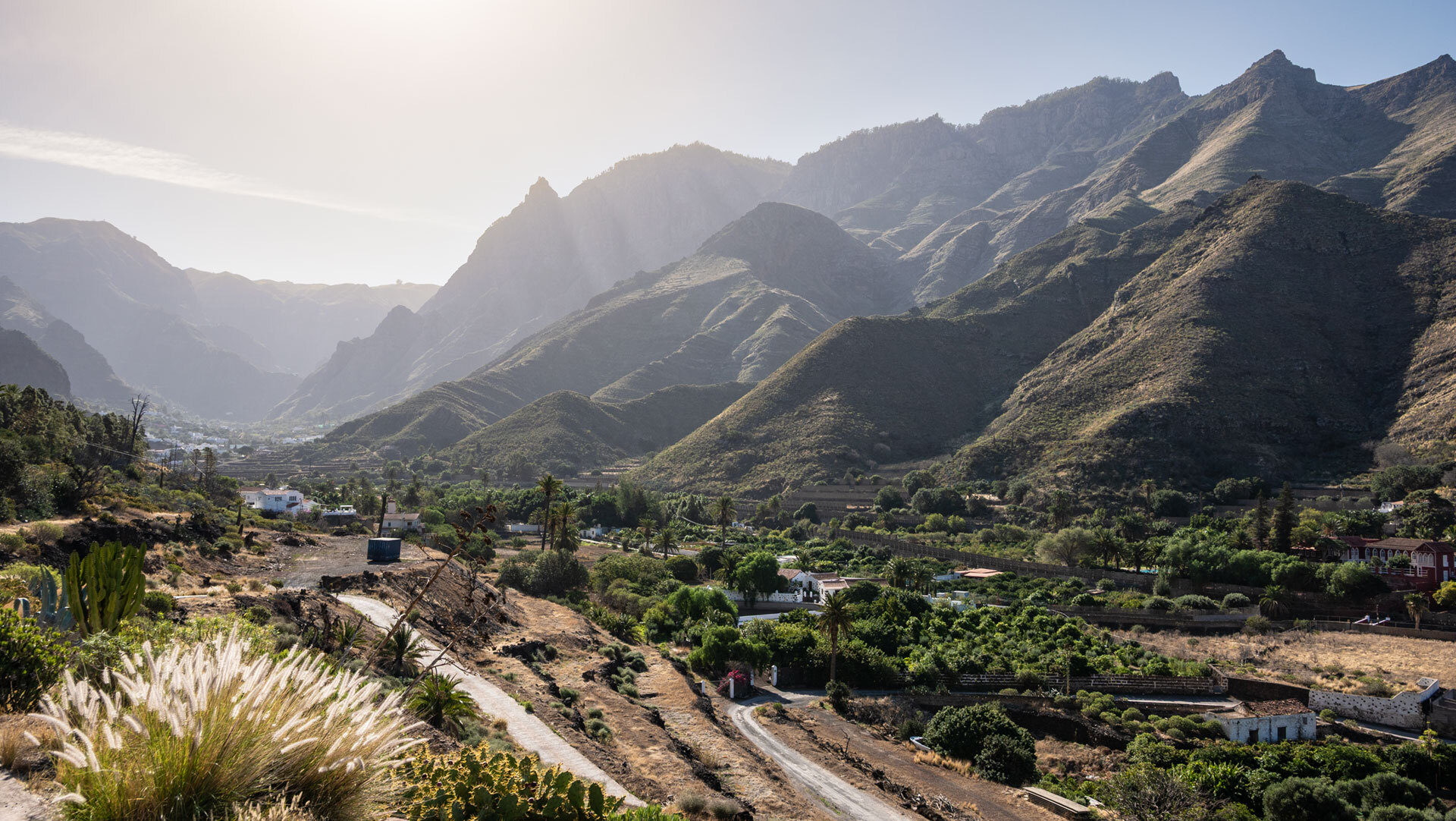 Der Barranco de Agaete liegt geschützt an den Bergflanken des Tamadaba im Nordwesten Gran Canarias.