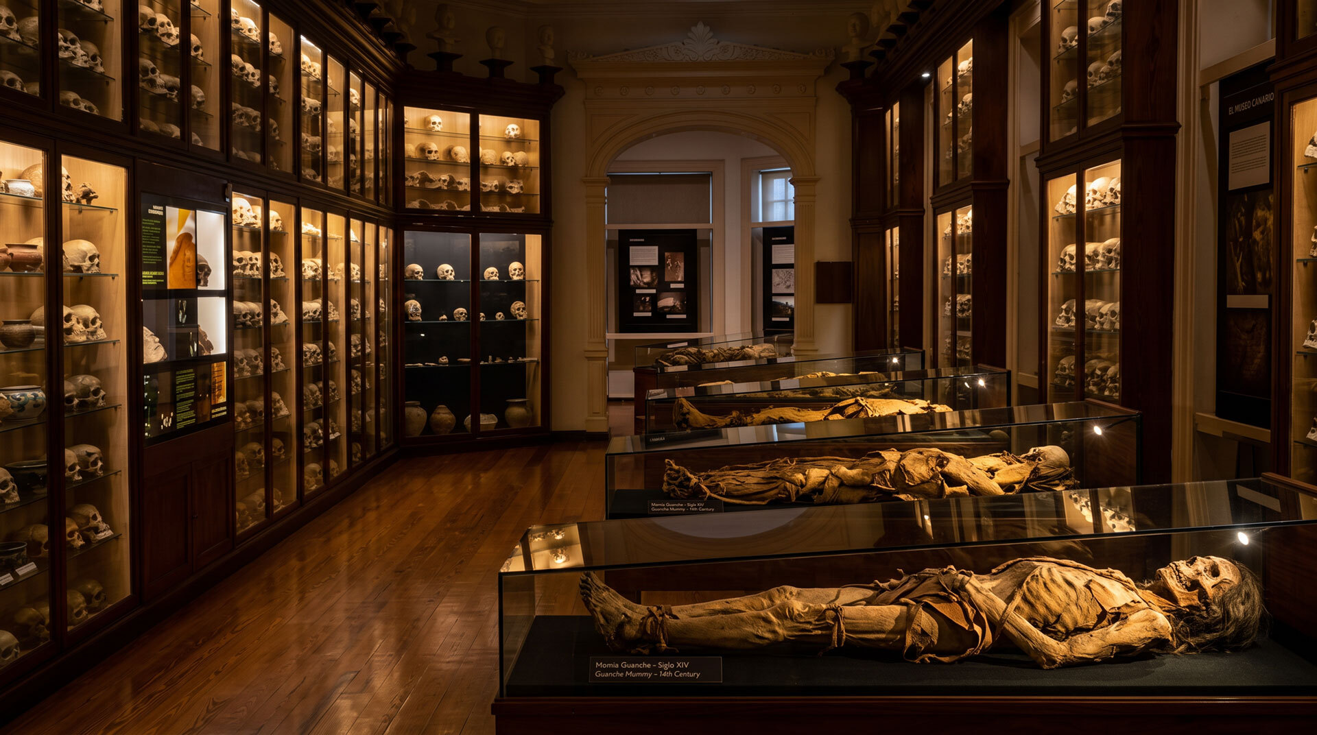 Das El Museo Canario zeigt Guanchen-Mumien und Schädelsammlungen der vorspanischen Inselbewohner Gran Canarias.